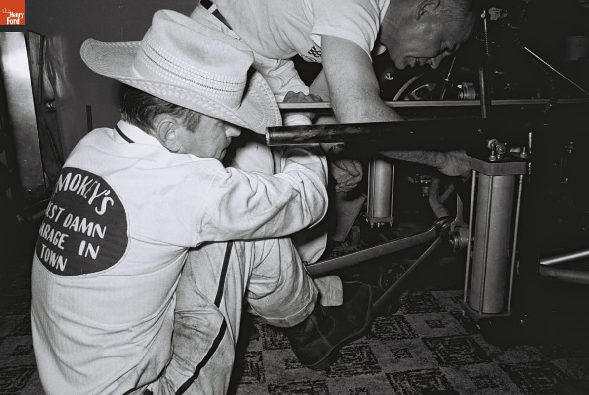 Dave Friedman Collection--Photographs--Digital Images--1962 Indianapolis 500--Item 261