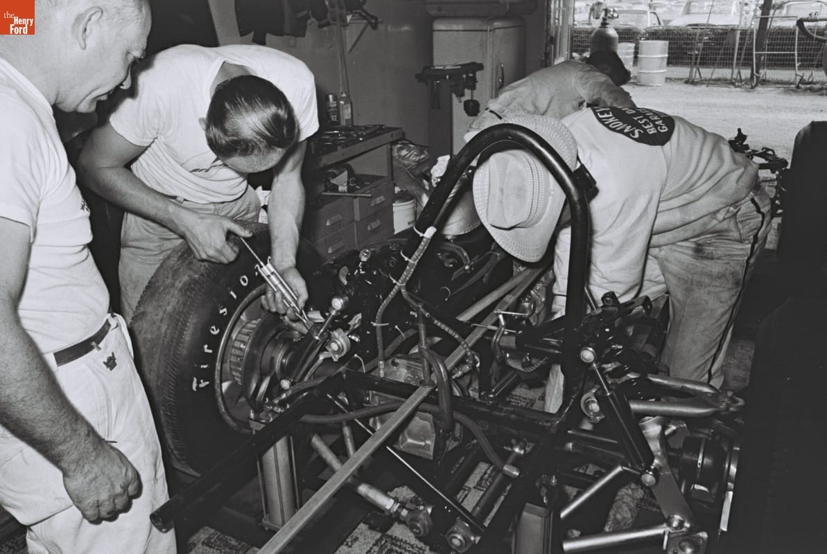 Dave Friedman Collection--Photographs--Digital Images--1962 Indianapolis 500--Item 283