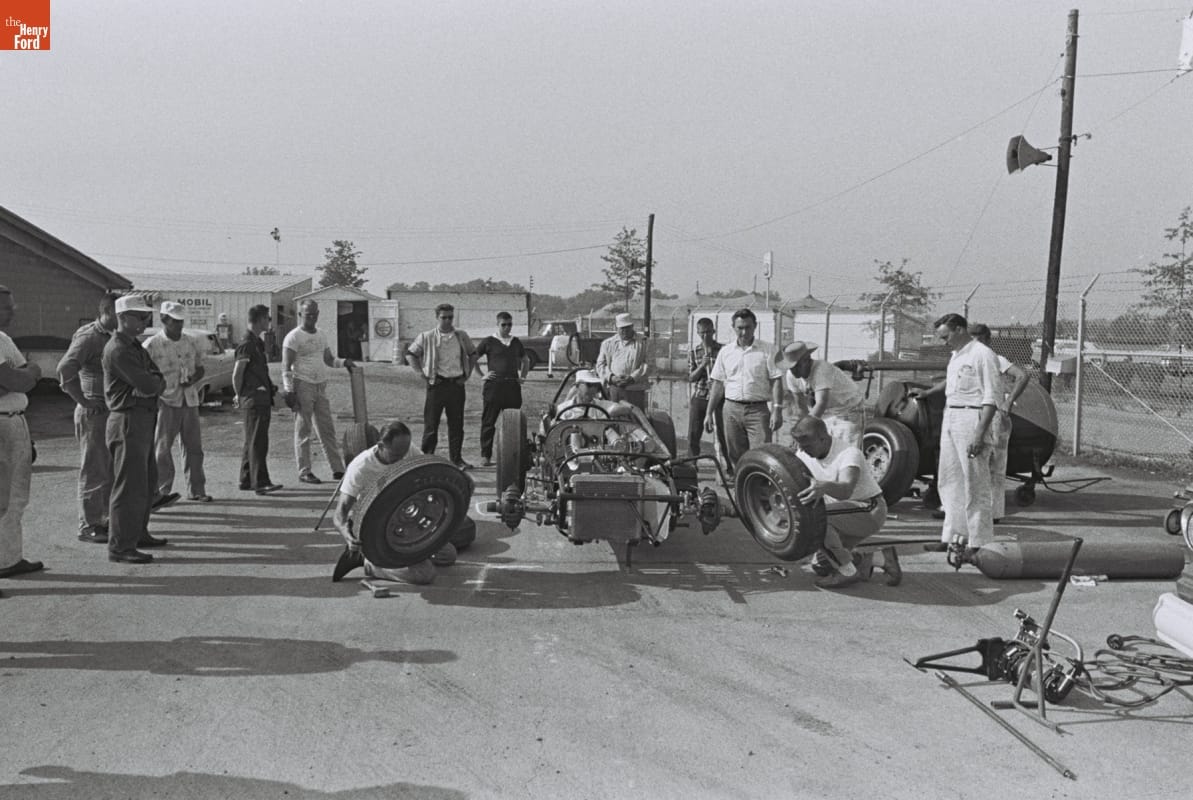 Dave Friedman Collection--Photographs--Digital Images--1962 Indianapolis 500--Item 284