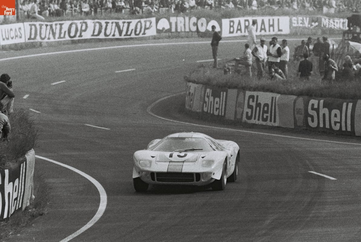 Mirage M1 Driven by Jacky Ickx and Brian Muir in the 24 Heures du Mans (24 Hours of Le Mans) Race, June 1967