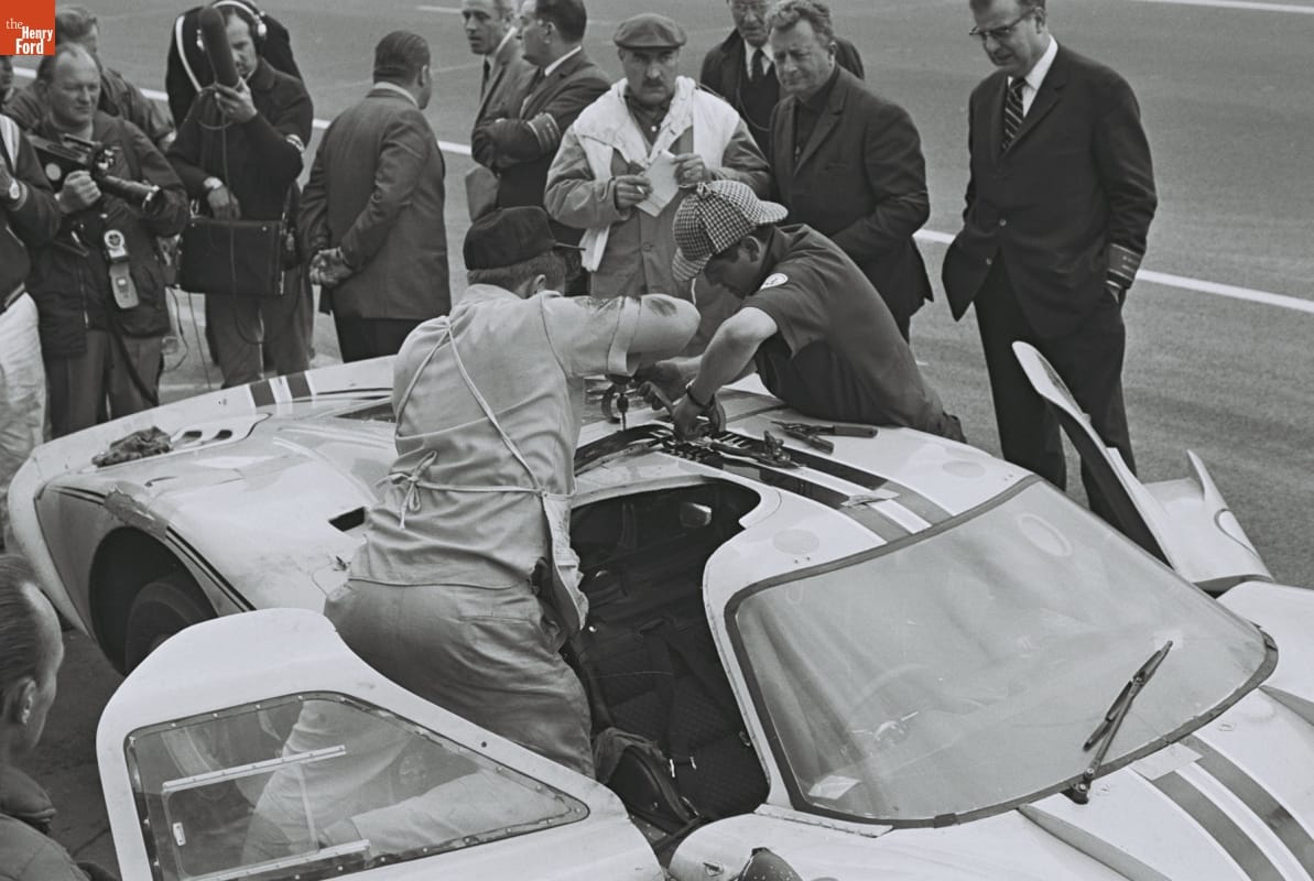 Ford Mark IV Driven by Bruce McLaren and Mark Donohue at the 24 Heures du Mans (24 Hours of Le Mans) Race, June 1967