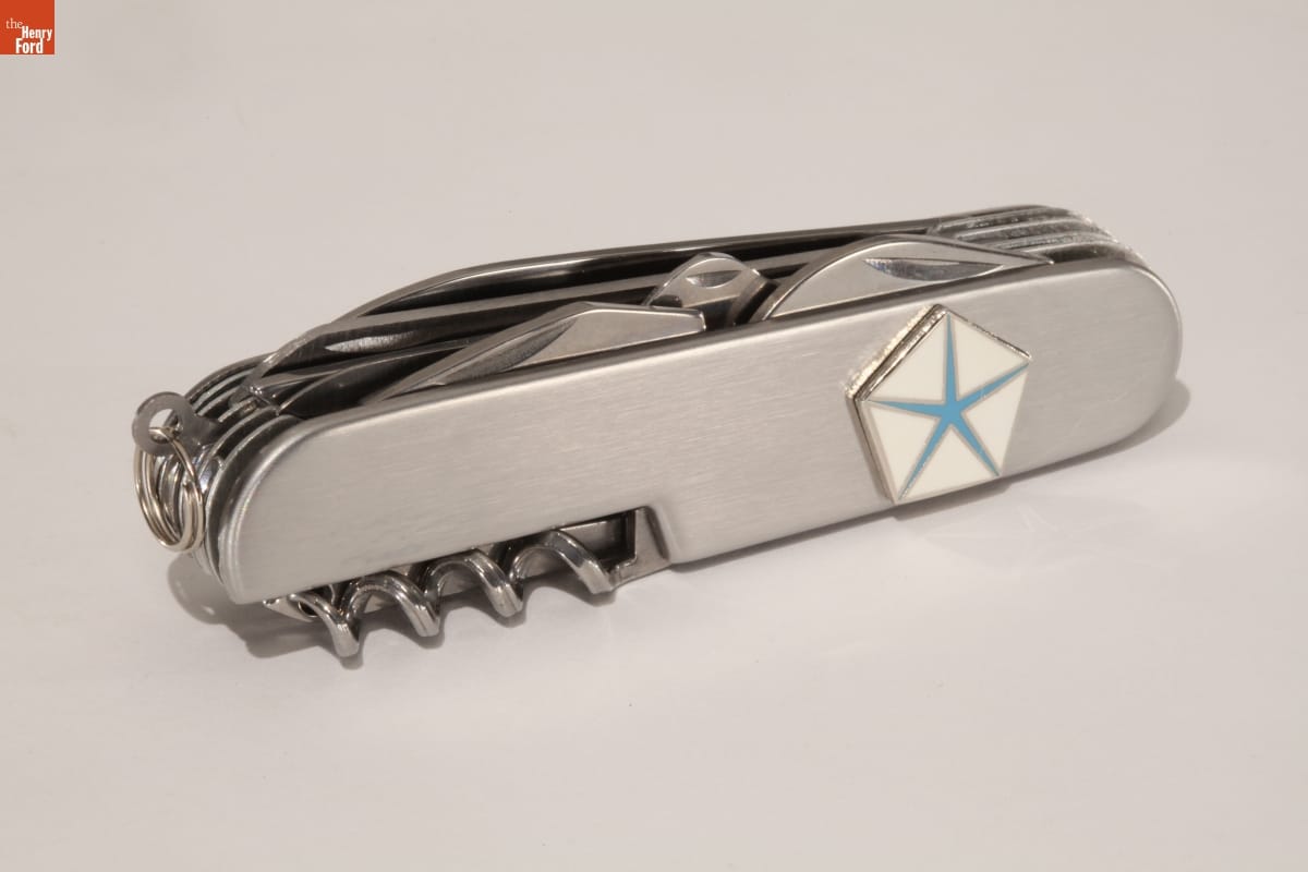 Chrysler 14-Function Pocket Knife, 2002-2005