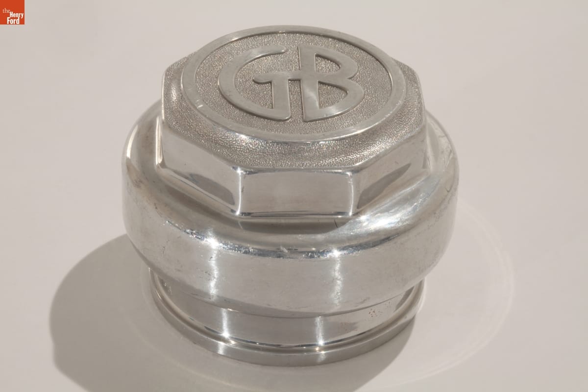 Gramm-Bernstein Hubcap, 1918