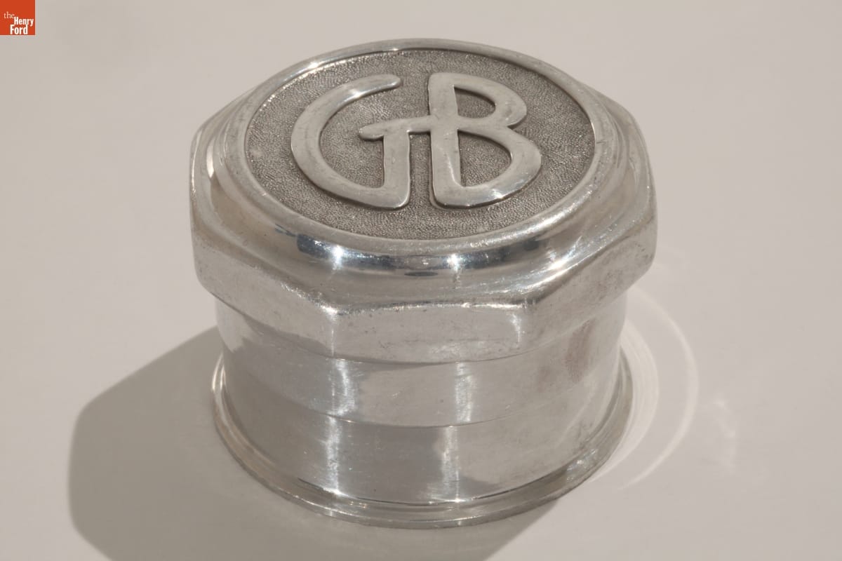 Graham Brothers Hubcap, circa 1930