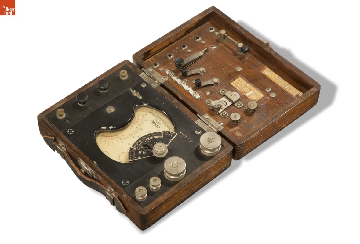 "Troubleshooter" Combination Ammeter / Voltmeter, circa 1919