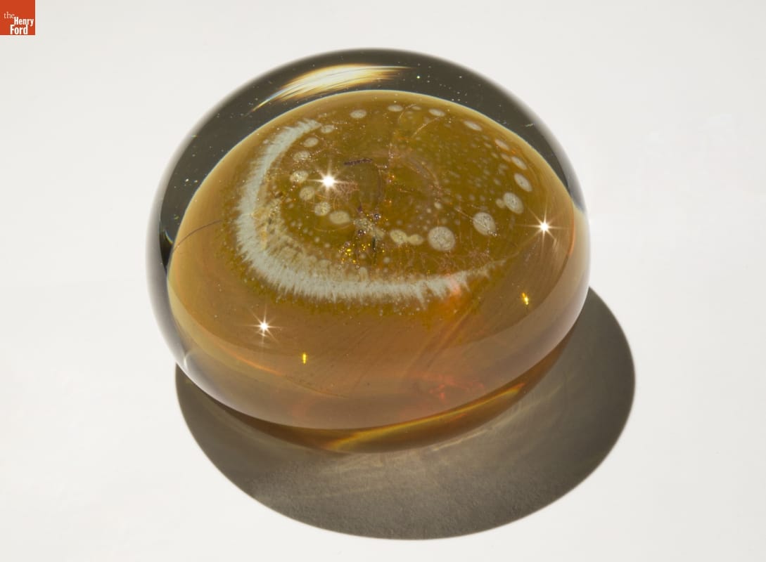 Paperweight by Dominick Labino, 1970