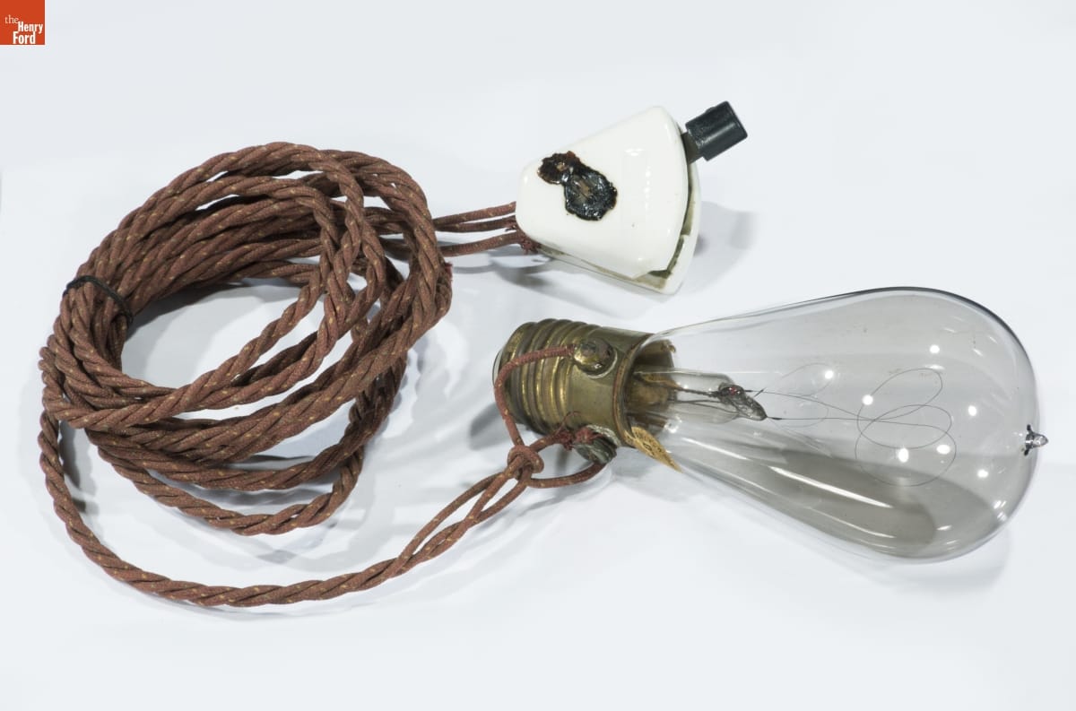 The Phelps Company Long Distance Hylo Lamp, 1904-1910