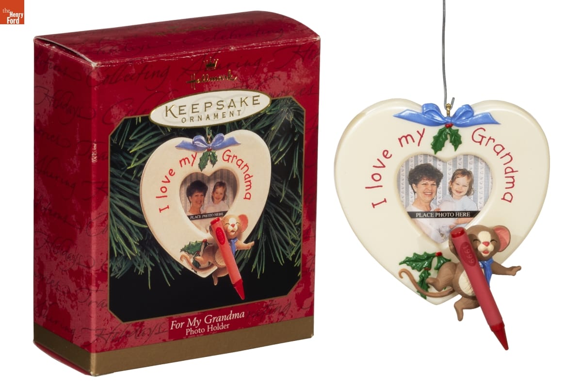 Hallmark "For My Grandma Photo Holder" Christmas Ornament, 1999