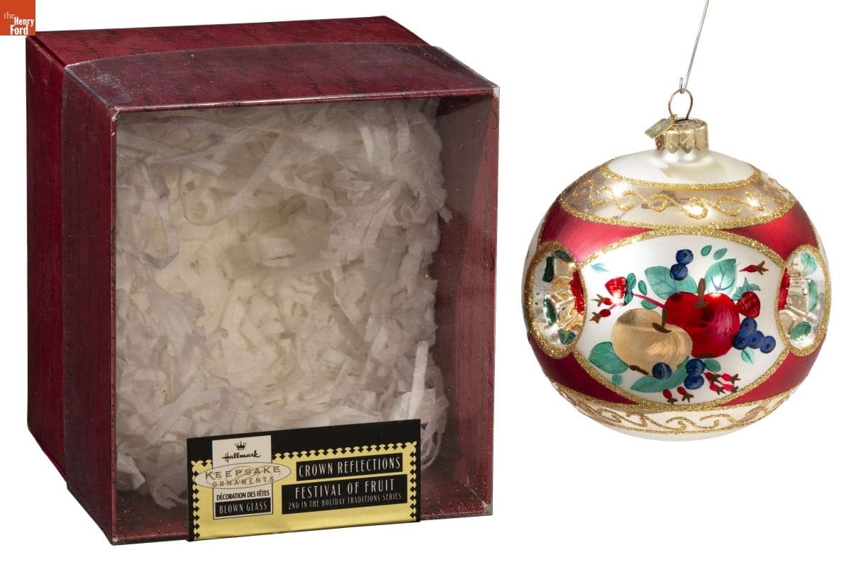 Hallmark "Holiday Traditions Series: Festival of Fruit" Christmas Ornament, 1999