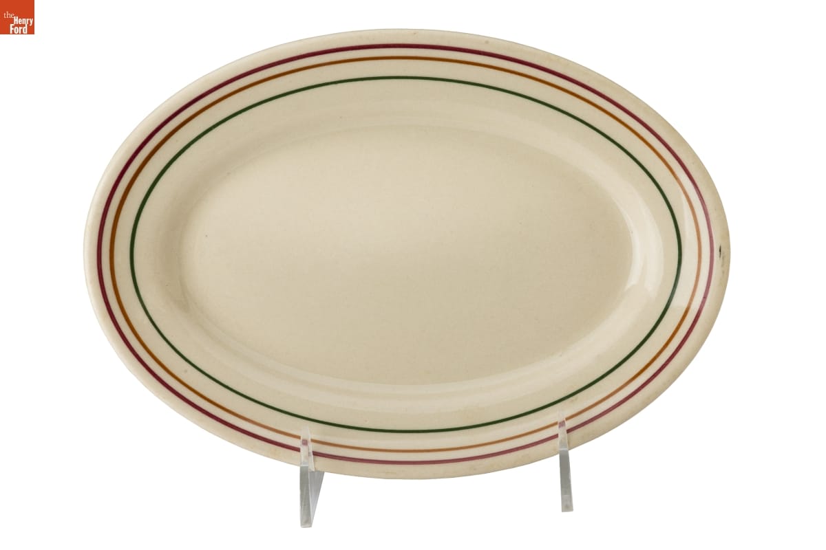 Oval Plate, 1946