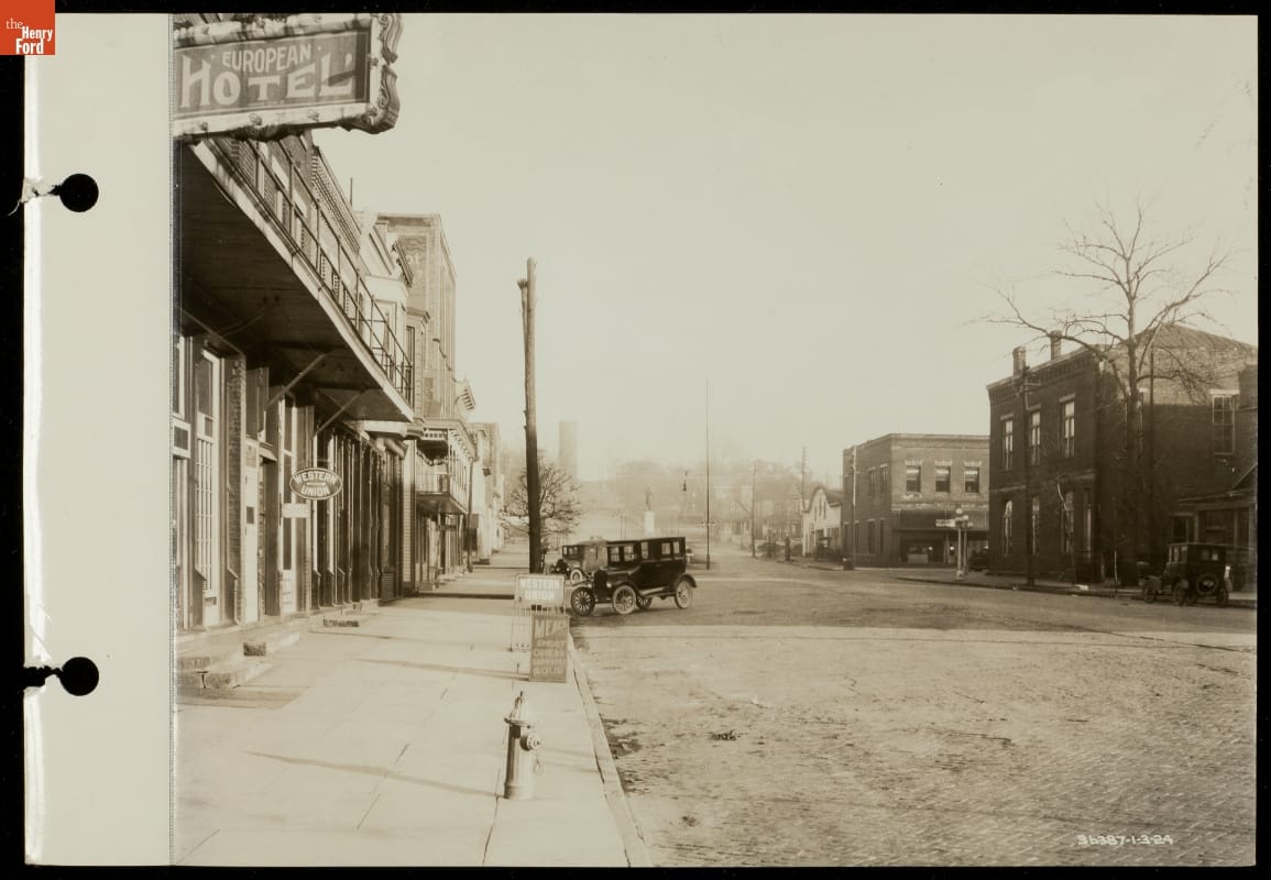 Broadway Street, Wellston, Ohio, circa 1924