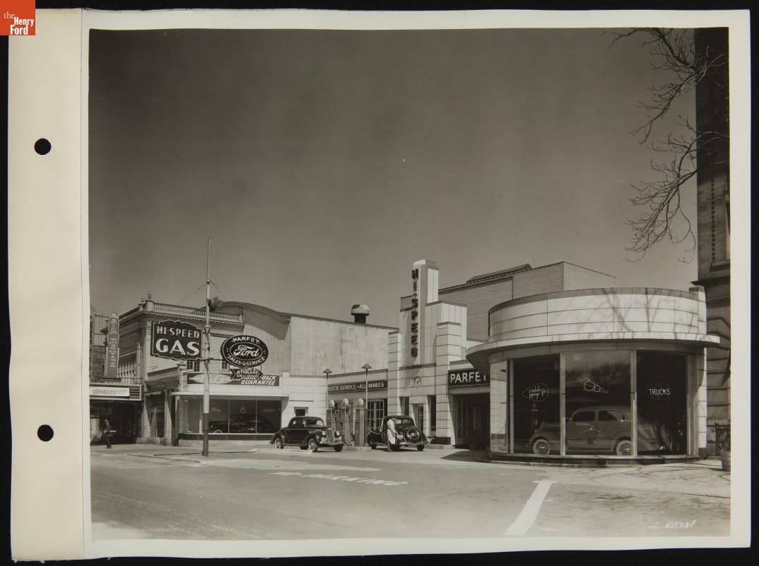 Parfet Super Service Station, Port Huron, Michigan, August 1935