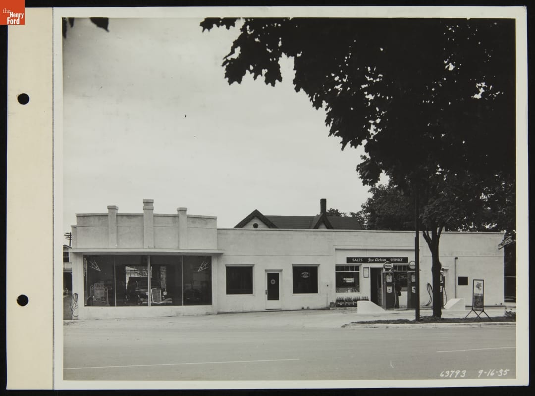 Jack Achein Super Service Station,  Oxford, Michigan, September 1935