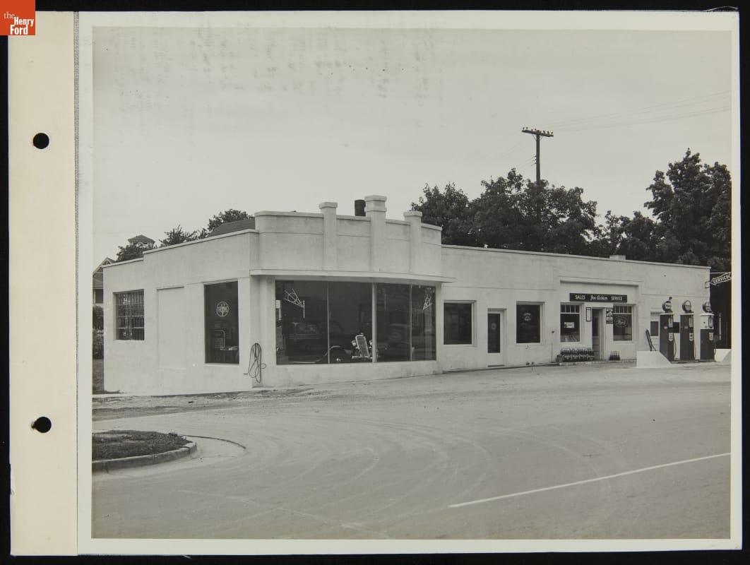 Jack Achein Super Service Station,  Oxford, Michigan, September 1935