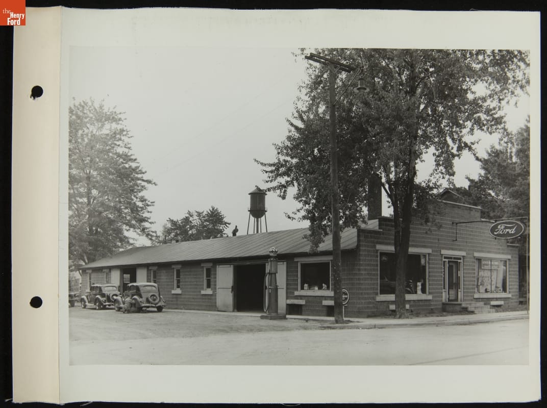 Mr. Robson's Ford Dealership, Belleville, Michigan, September 1936