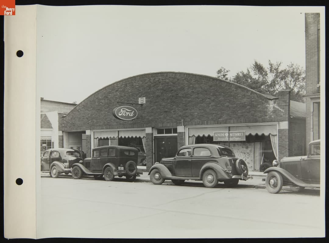 Ford Dealer Service Station, Northville, Michigan, September 1936