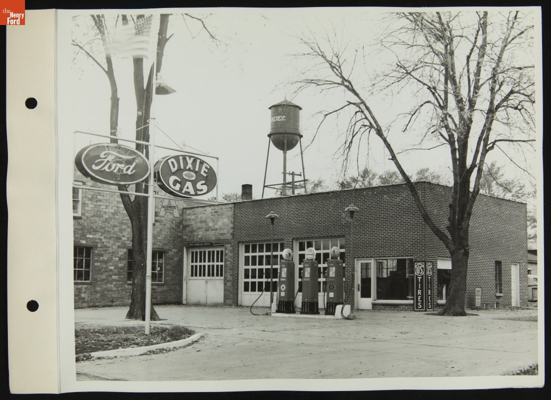 Service Station at A.H. Lange Ford Dealership, Dundee, Michigan, October 1936