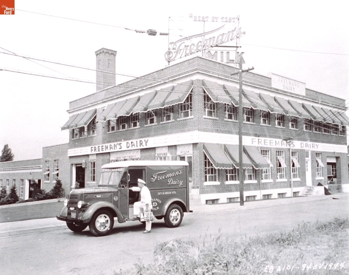 1940 Mack Model ED Delivery Truck, "Freeman's Dairy," Allentown, Pennsylvania, September 1940
