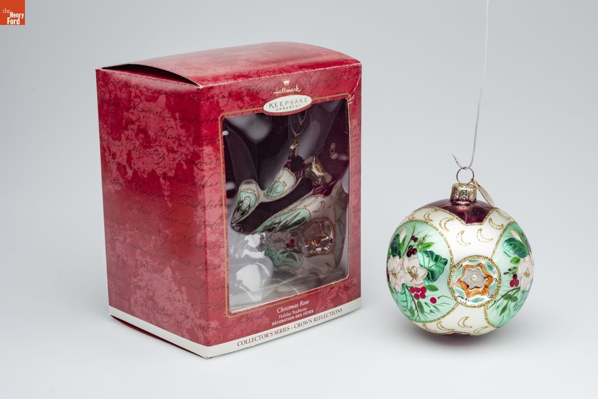 Hallmark "Holiday Traditions Series: Christmas Rose" Christmas Ornament, 2000