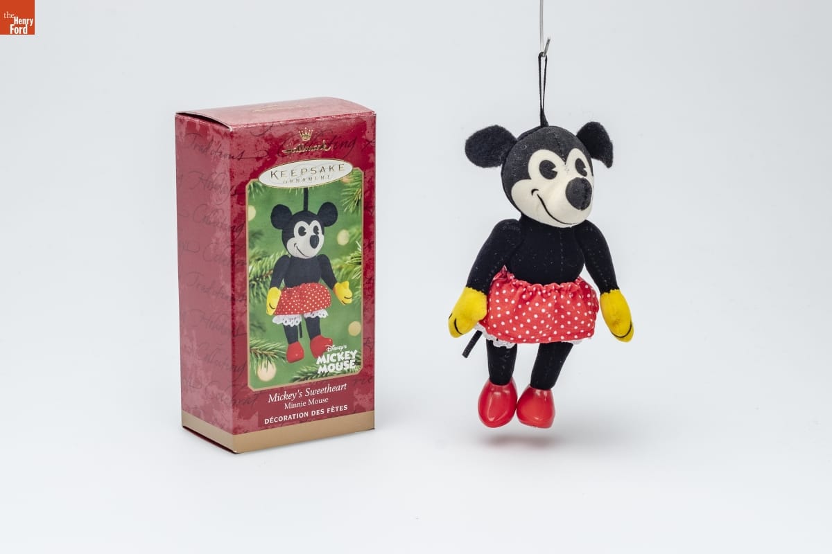 Hallmark "Minnie Mouse: Mickey's Sweetheart" Christmas Ornament, 2001