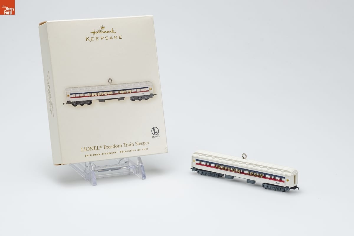 Hallmark "LIONEL Freedom Train Sleeper" Christmas Ornament, 2007