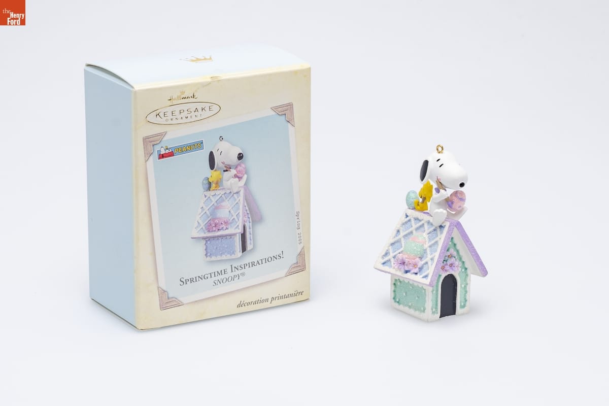 Hallmark "SNOOPY: Springtime Inspirations!" Spring Ornament, 2005