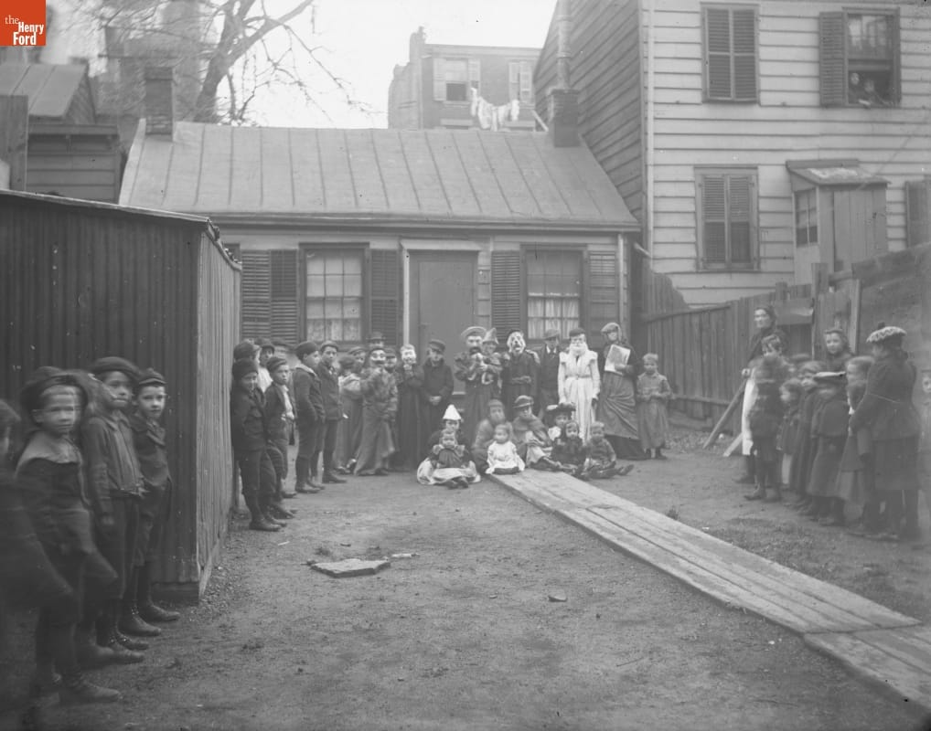 Thanksgiving Masking, Children, 1890-1915