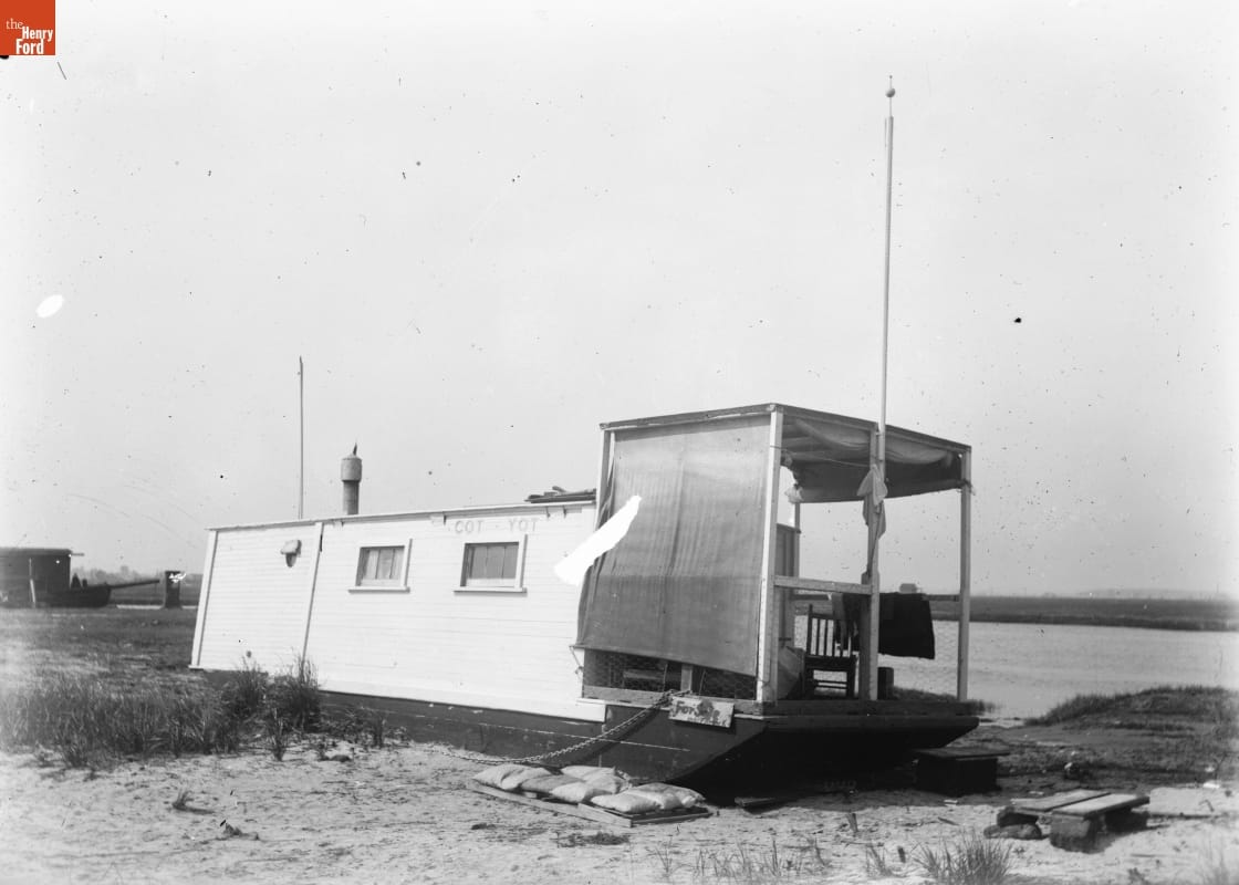 Flushing Bay, Houseboat, 1890-1915