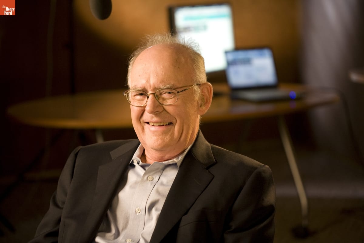 Oral History Interview with Gordon Moore, September 24, 2008--Photographs--Digital Images--Item 32