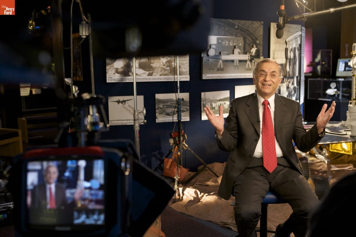 Oral History Interview with Charles Elachi, February 24, 2009--Photographs--Digital Images--Item 18