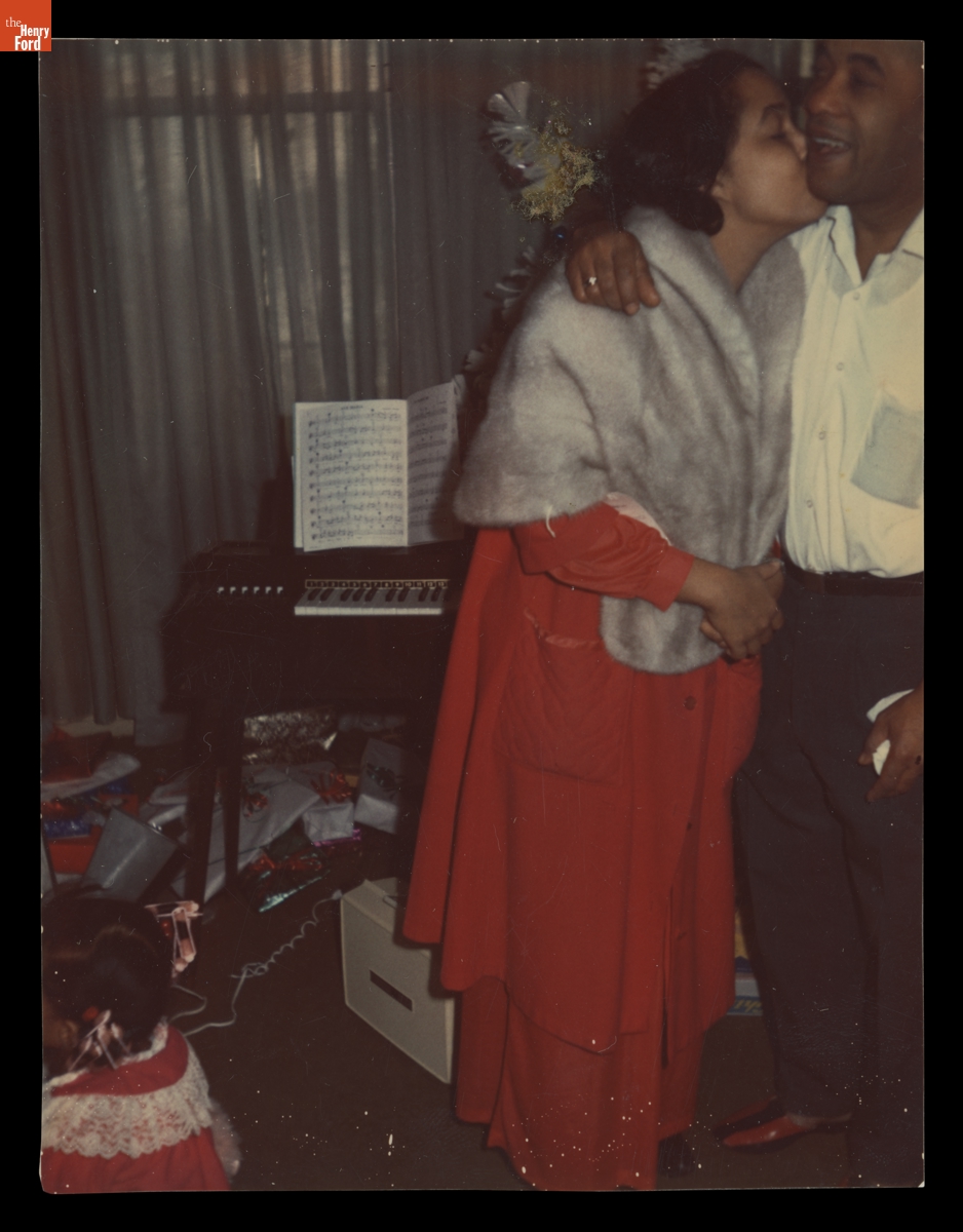 Richie Jean Jackson and Sullivan Jackson in Jackson Home on Christmas Day, 1966