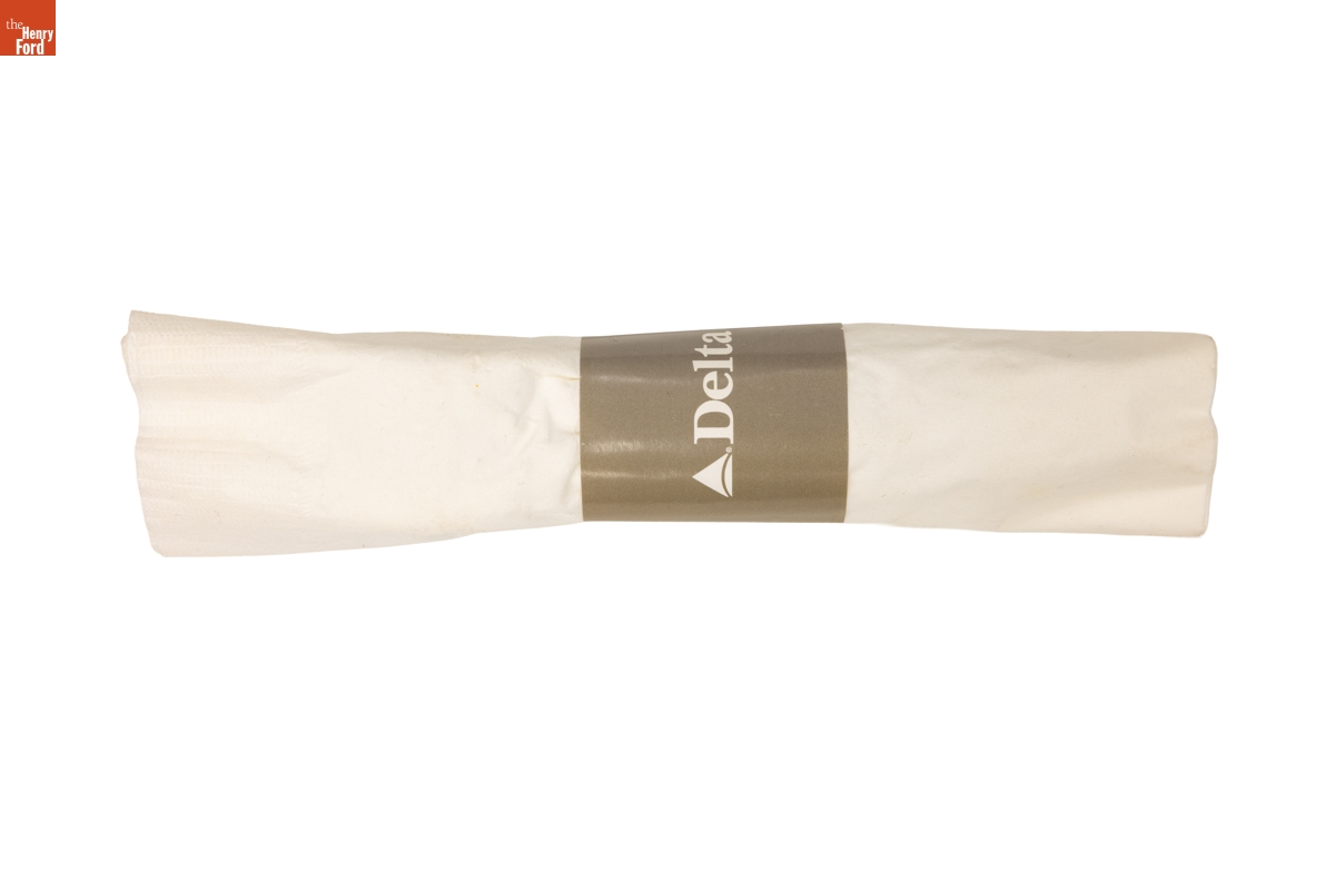 Delta Air Lines Disposable Tableware Set, 2000-2004