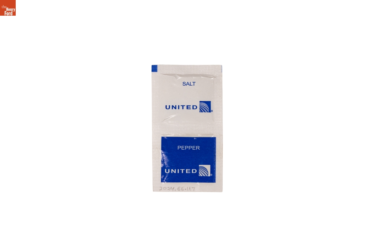 United Airlines Salt and Pepper Packet, 2010-2019