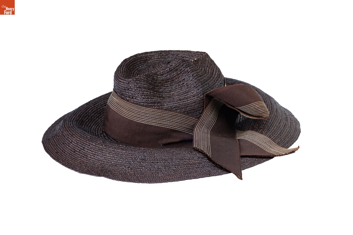Hat, 1938-1940